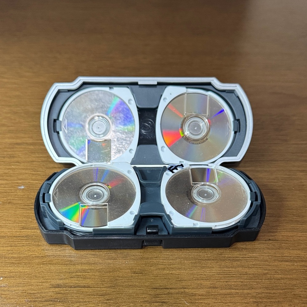 PSP UMD Game Disc Carrier with Games/Movies included - Picture 4 of 10